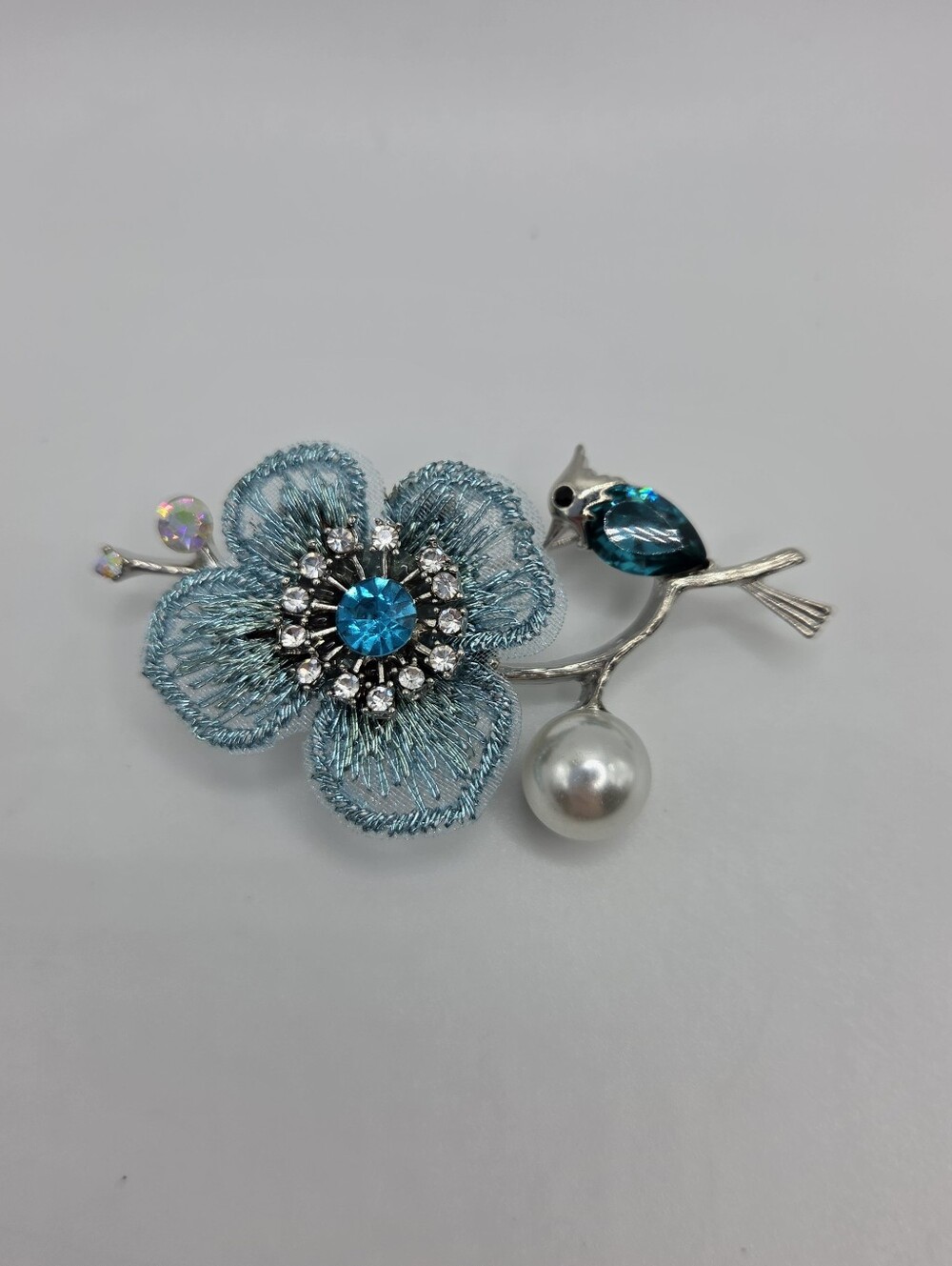 Blue Flower Bird Brooch Silver Tone Crystal Embroidered Mesh New